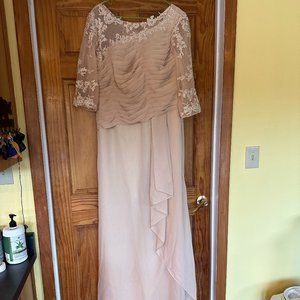 A-Line Mother of the Bride Dress.  Brand new.  Size 18W.  Champagne